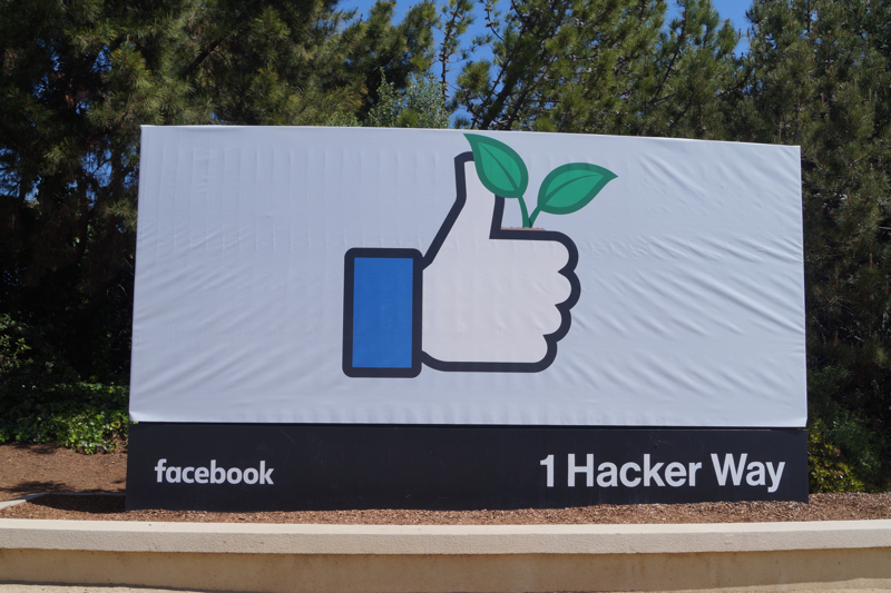 Facebook Firmenlogo USA Aktienanalyse